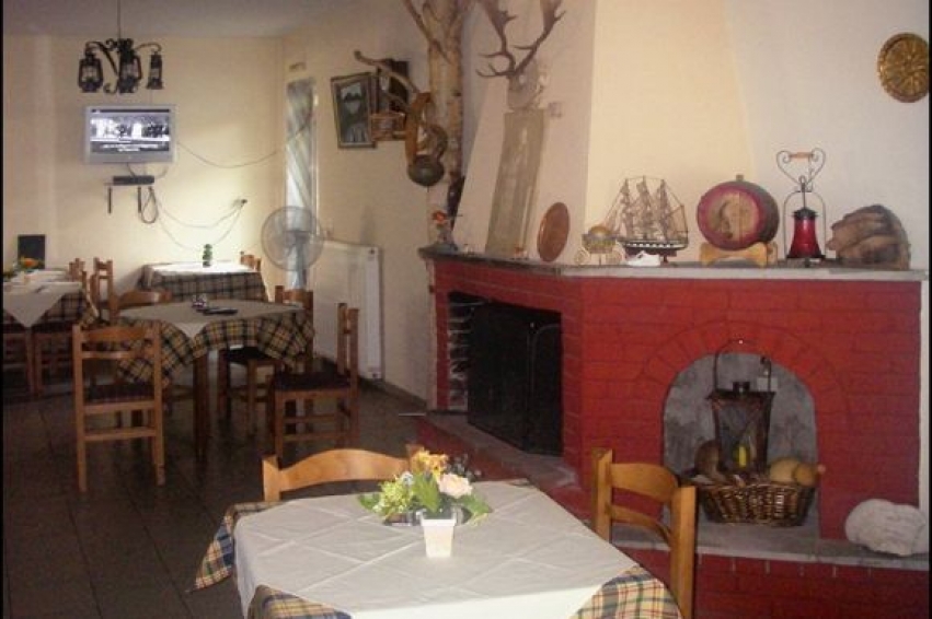 &Tau;&alpha;&beta;έ&rho;&nu;&alpha; &tau;&alpha; &Phi;&iota;&lambda;&alpha;&rho;ά&kappa;&iota;&alpha;