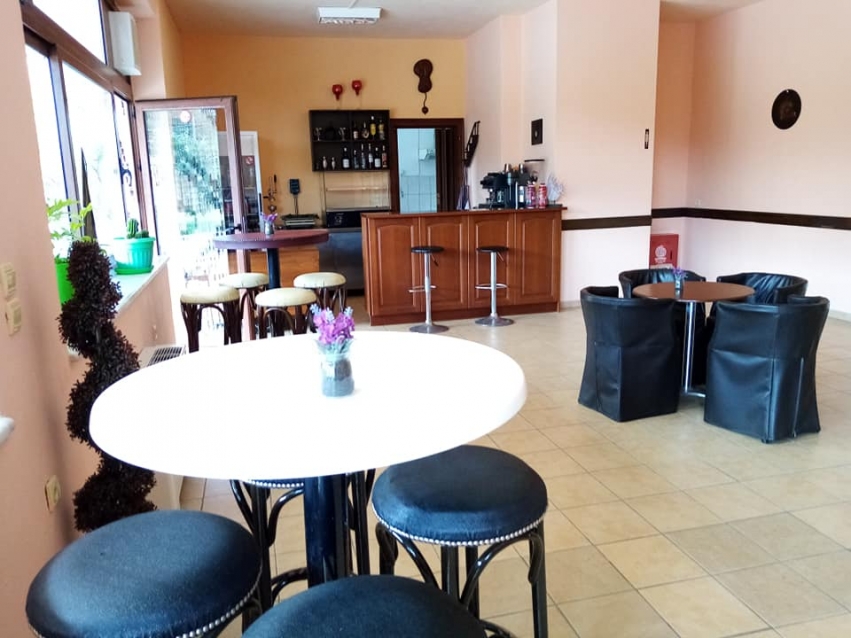 COFFE VILLE - FOOD AND MORE